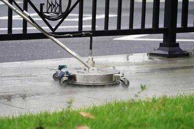 以'三化一工程'為突破口，廣州海珠推動城區(qū)換新顏 智能化清潔機(jī)械及設(shè)備賦能城市治理